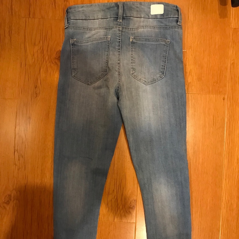 Blue jeans - Picture 2 of 3